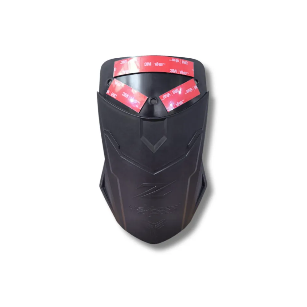 Extensor Guardabarro Delantero Suzuki Gixxer 150 - 250 color negro